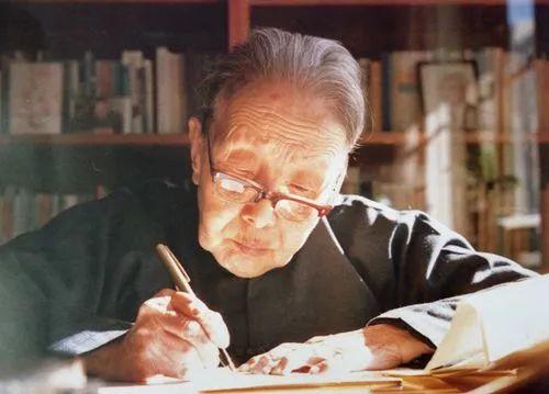 冰心吃瓜小说,冰心笔下瓜田里的甜蜜时光