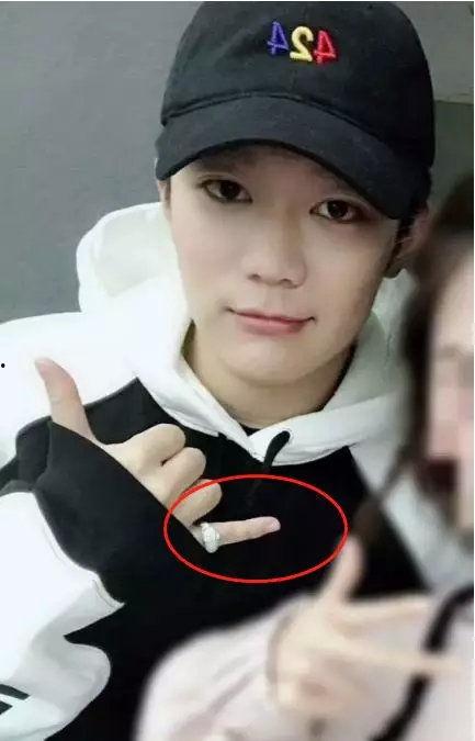 星澈吃瓜,揭秘娱乐圈背后的那些事儿