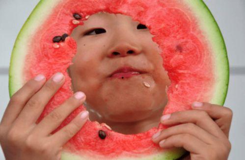 吃瓜发热贴,网络热议背后的真相与反思